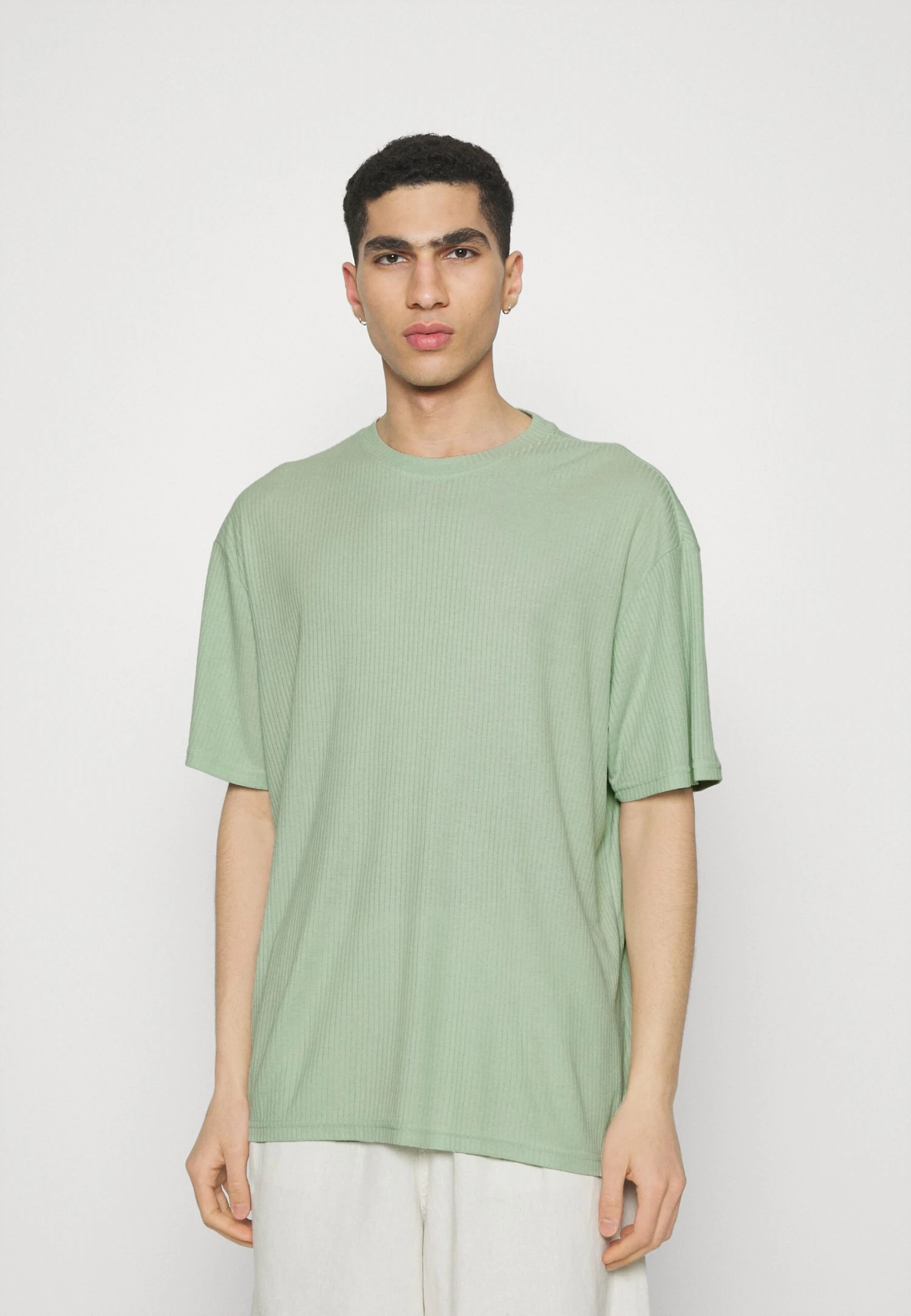 YOURTURN Unisex 2 Pack - Camiseta Básica - Offwhite/Light Green 2 YOURTURN Unisex 2 Pack - Camiseta Básica - Offwhite/Light Green - Imagen 2