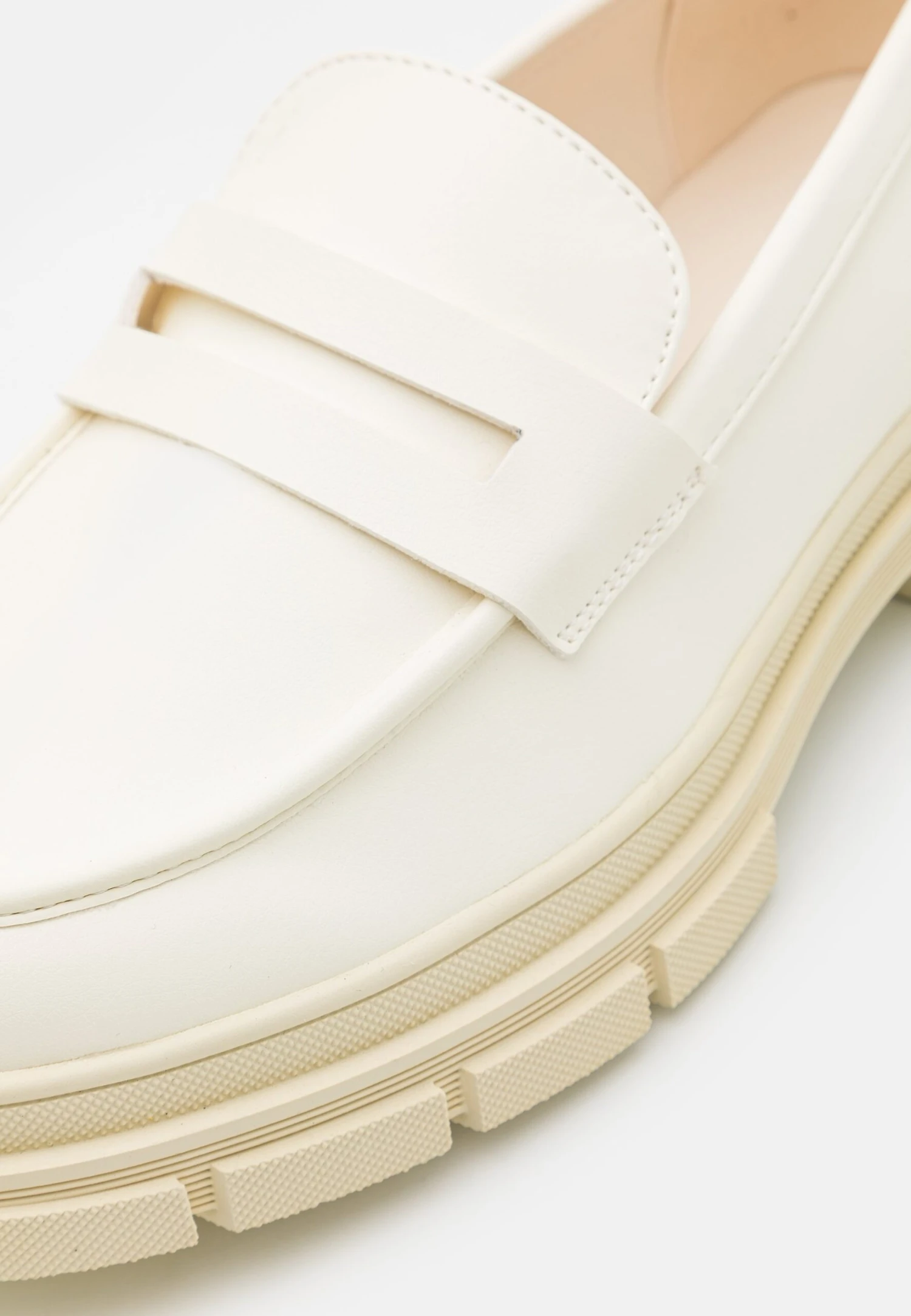 YOURTURN Mocasines - White 6 YOURTURN Mocasines - White - Imagen 6