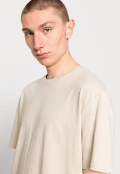 YOURTURN Unisex 5 Pack - Camiseta Básica - Dark Grey/White/Beige -Yourturn 1ff81c02e3974b36b3df2f96840a35da