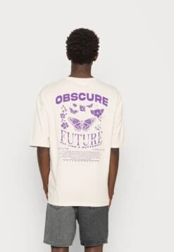 YOURTURN Nostalgia Future Tee Unisex - Camiseta Estampada - Grey 7 YOURTURN Nostalgia Future Tee Unisex - Camiseta Estampada - Grey -Yourturn 25d52fe8e87745ada730c3e23ab9c79d