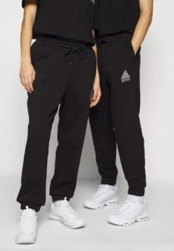 YOURTURN Wincent Weiss Basic - Pantalones Deportivos - Black 9 YOURTURN Wincent Weiss Basic - Pantalones Deportivos - Black -Yourturn 3197470e531e4346b63caeac0ccd30fa