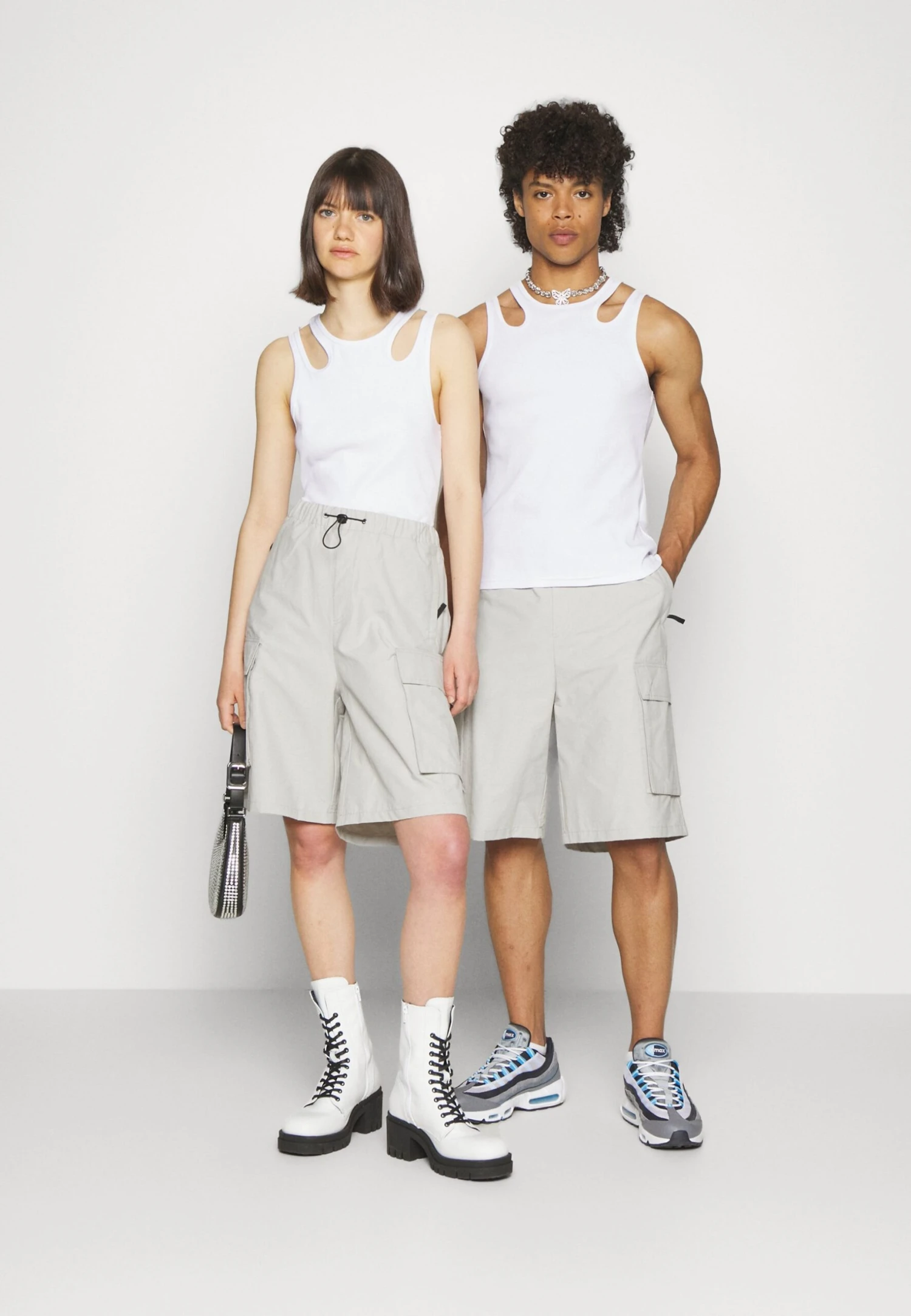 YOURTURN Unisex - Shorts - Light Grey 2 YOURTURN Unisex - Shorts - Light Grey - Imagen 2