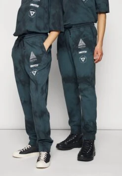 YOURTURN Wincent Weiss Unisex - Pantalones Deportivos - Black 9 YOURTURN Wincent Weiss Unisex - Pantalones Deportivos - Black -Yourturn 3fd66f9c53654e0cb7e900af39037588