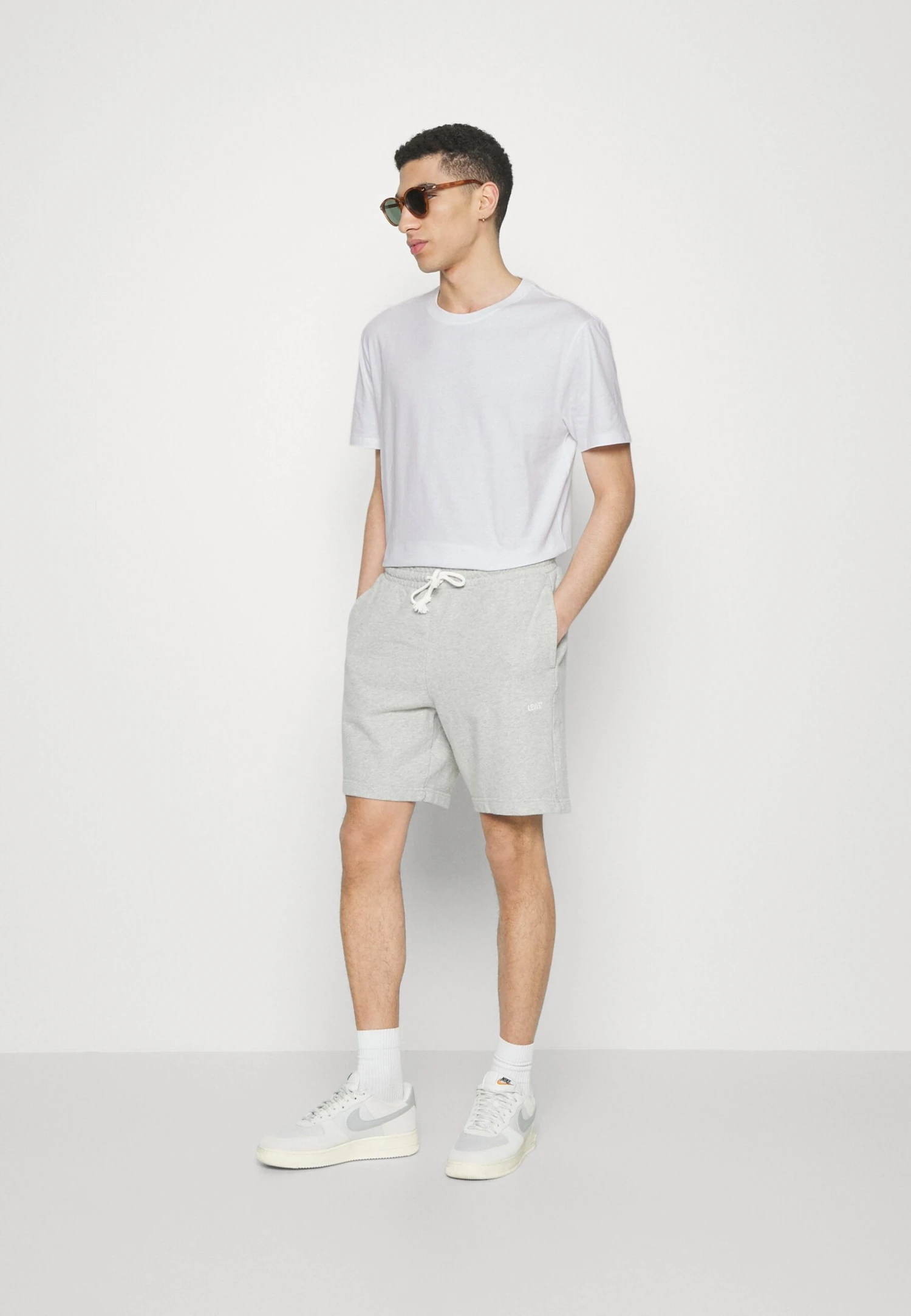 YOURTURN Unisex 5 Pack - Camiseta Básica - White/Apricot/Light Blue 1 YOURTURN Unisex 5 Pack - Camiseta Básica - White/Apricot/Light Blue