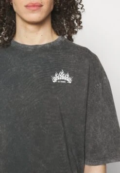 YOURTURN Skull Graphic Tee Unisex - Camiseta Estampada - Mottled Black -Yourturn 68c8779b8a18425b8935c578b5aa33b5