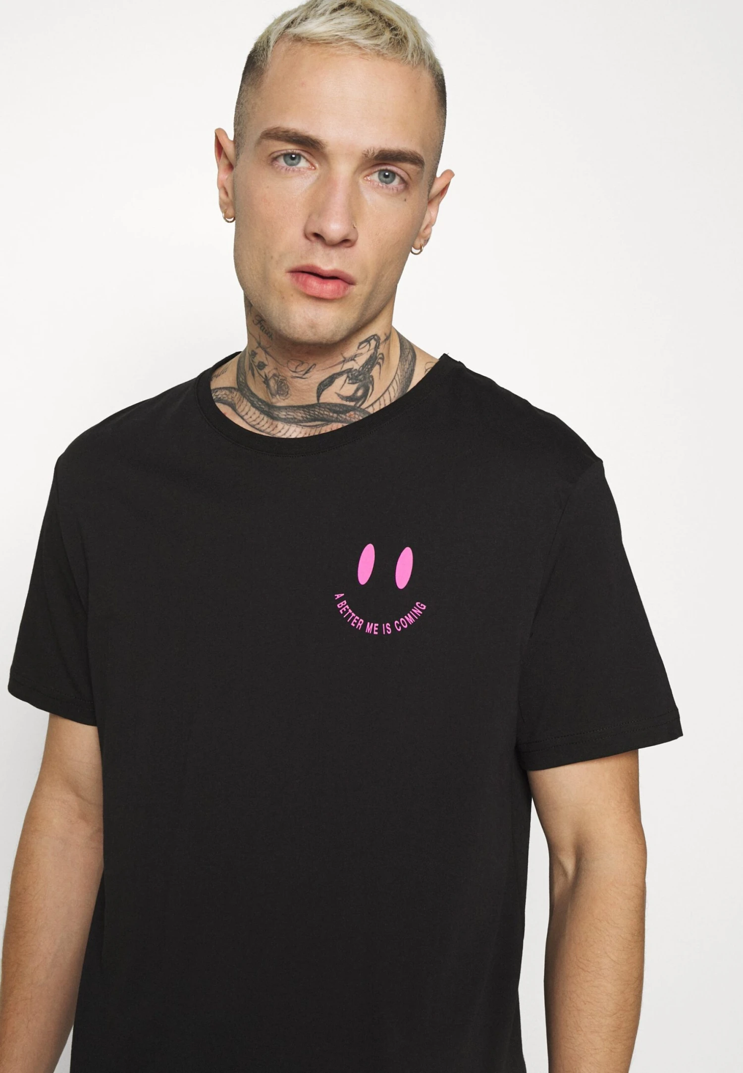 YOURTURN Camiseta Estampada - Black 4 YOURTURN Camiseta Estampada - Black - Imagen 4