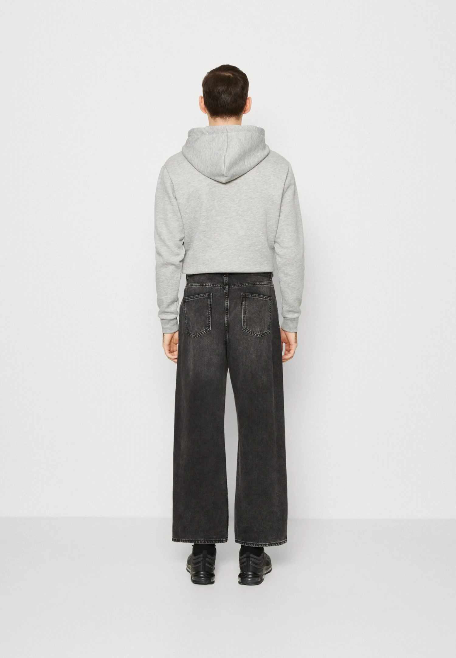 YOURTURN Unisex - Vaqueros Boyfriend - Black 3 YOURTURN Unisex - Vaqueros Boyfriend - Black - Imagen 3