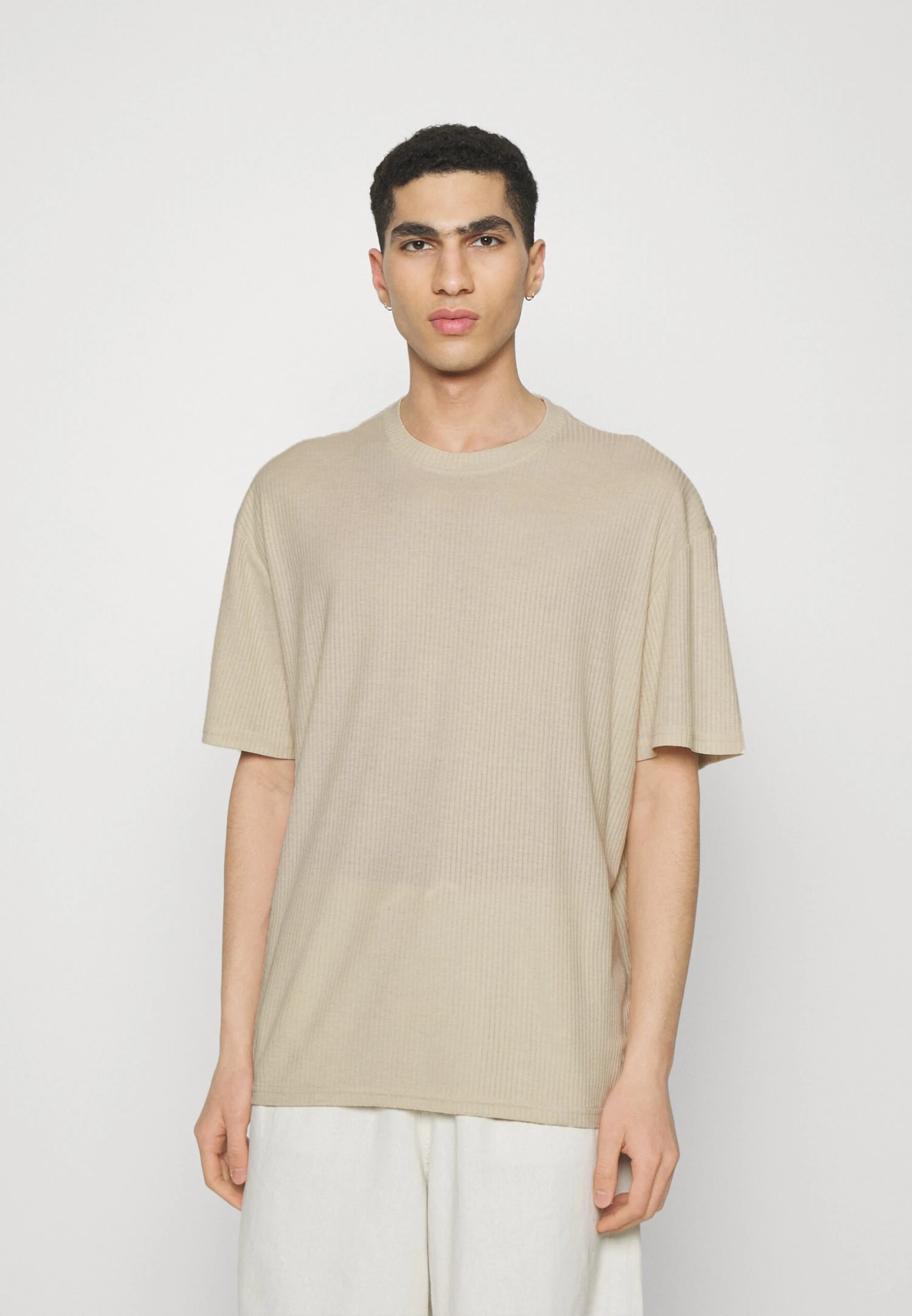 YOURTURN Unisex 2 Pack - Camiseta Básica - Offwhite/Light Green 4 YOURTURN Unisex 2 Pack - Camiseta Básica - Offwhite/Light Green - Imagen 4