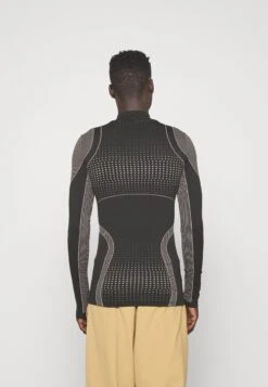 YOURTURN Jaquard Sports Unisex - Camiseta De Manga Larga - Black 8 YOURTURN Jaquard Sports Unisex - Camiseta De Manga Larga - Black -Yourturn 8a47368f133d457f909eb8041ff477ad