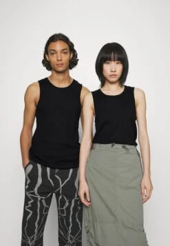 YOURTURN Slim Fit Ribbed Tank Unisex 2 Pack- Top - White/Black 9 YOURTURN Slim Fit Ribbed Tank Unisex 2 Pack- Top - White/Black -Yourturn 96335268f9184c26b425f1de3d89ee68