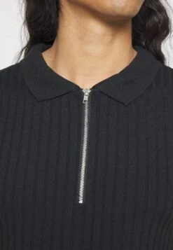 YOURTURN Unisex - Top - Black 11 YOURTURN Unisex - Top - Black -Yourturn 9852906e1f3c4537bc69a455f9634027