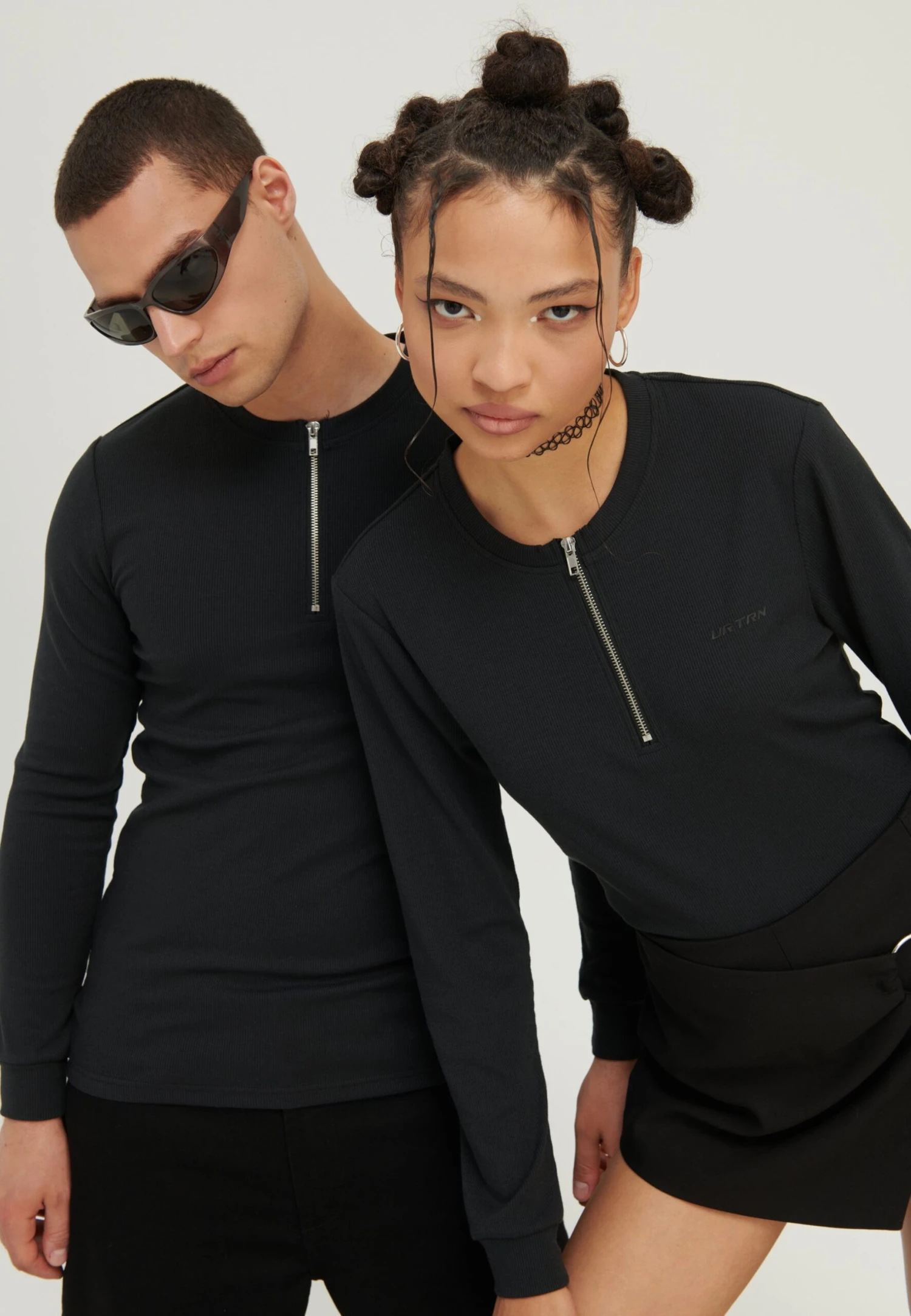 YOURTURN Unisex - Jersey De Punto - Black 1 YOURTURN Unisex - Jersey De Punto - Black