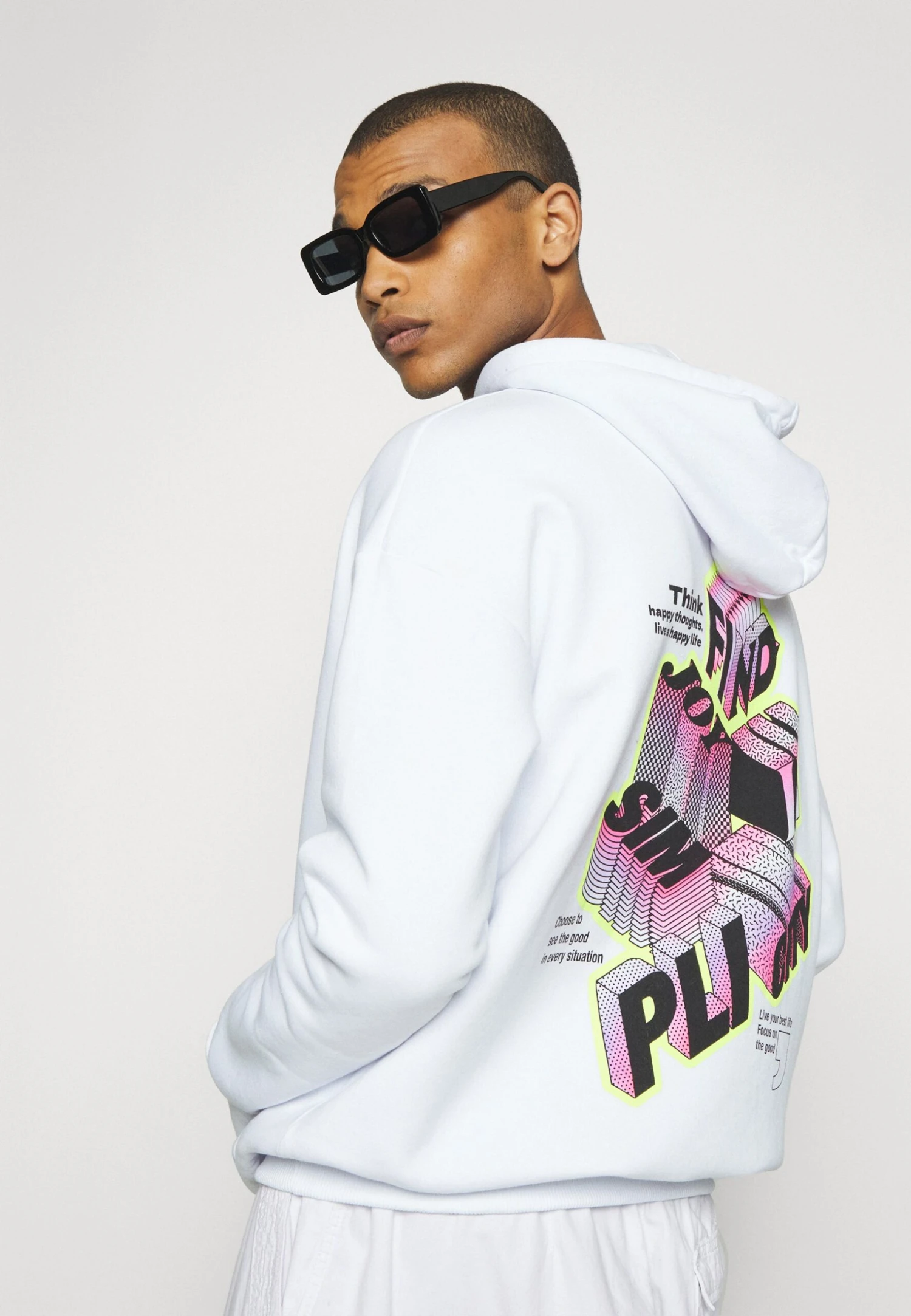 YOURTURN Letters - Jersey Con Capucha - White 4 YOURTURN Letters - Jersey Con Capucha - White - Imagen 4