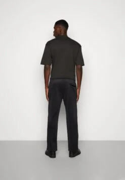 YOURTURN Unisex - Pantalones Deportivos - Black -Yourturn b4ad6068df1f4c538a4520b01ec3793c