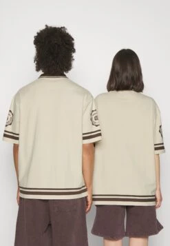 YOURTURN Unisex - Polo - Off-White -Yourturn b655314a0de44ac7819292d4eb2f4c5b