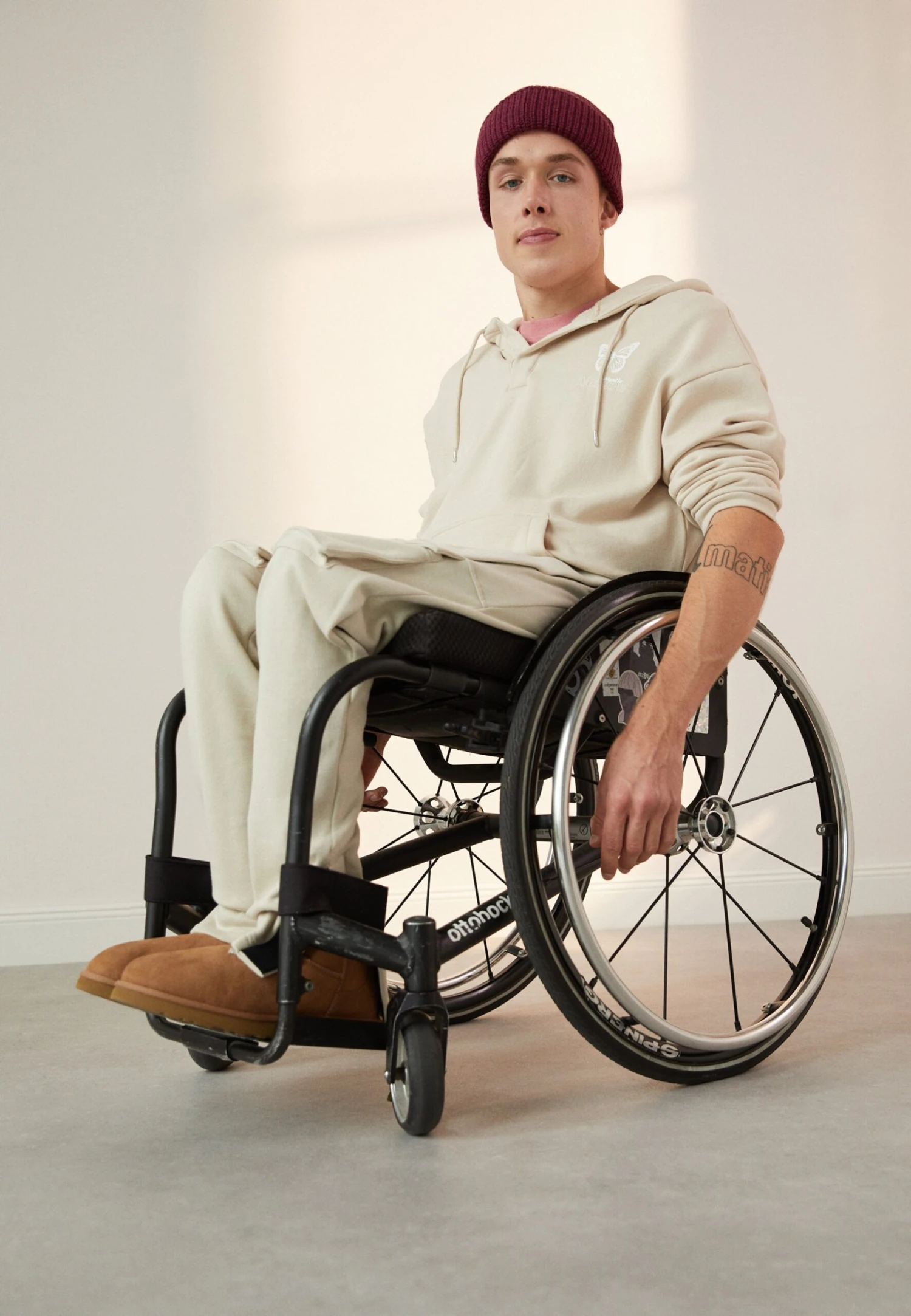 YOURTURN Unisex - Sudadera - Beige 2 YOURTURN Unisex - Sudadera - Beige - Imagen 2