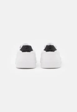 YOURTURN Unisex - Zapatillas - White 12 YOURTURN Unisex - Zapatillas - White -Yourturn c4d2ce3644f54a44980aba792d90bcfb