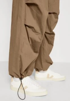 YOURTURN Unisex - Pantalones - Brown 9 YOURTURN Unisex - Pantalones - Brown -Yourturn c89b709750b045f692ab44d7a9860c9f