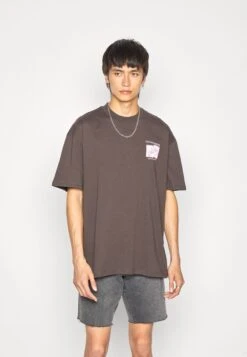 YOURTURN Unisex - Camiseta Estampada - Brown -Yourturn c8ec94f0dc8847a2866ed8f02b2d8cc9