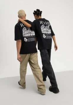 YOURTURN Rome Tee Unisex - Camiseta Estampada - Black