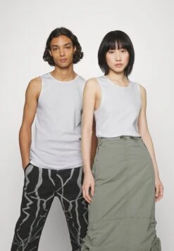 YOURTURN Slim Fit Ribbed Tank Unisex 2 Pack- Top - White/Black 11 YOURTURN Slim Fit Ribbed Tank Unisex 2 Pack- Top - White/Black -Yourturn ed6da4cbd31a45fc9e399b3d51a92359