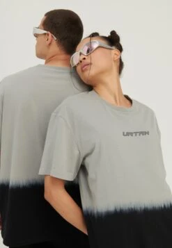 YOURTURN Unisex - Camiseta Estampada - Grey 7 YOURTURN Unisex - Camiseta Estampada - Grey -Yourturn fa9144b8519c4e5fa51c3d3e9238e45f