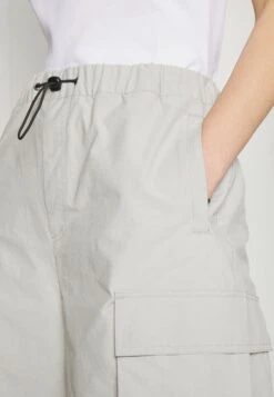 YOURTURN Unisex - Shorts - Light Grey 13 YOURTURN Unisex - Shorts - Light Grey -Yourturn fb21bd3b219d4ff4b3b1cc09b2fd0909